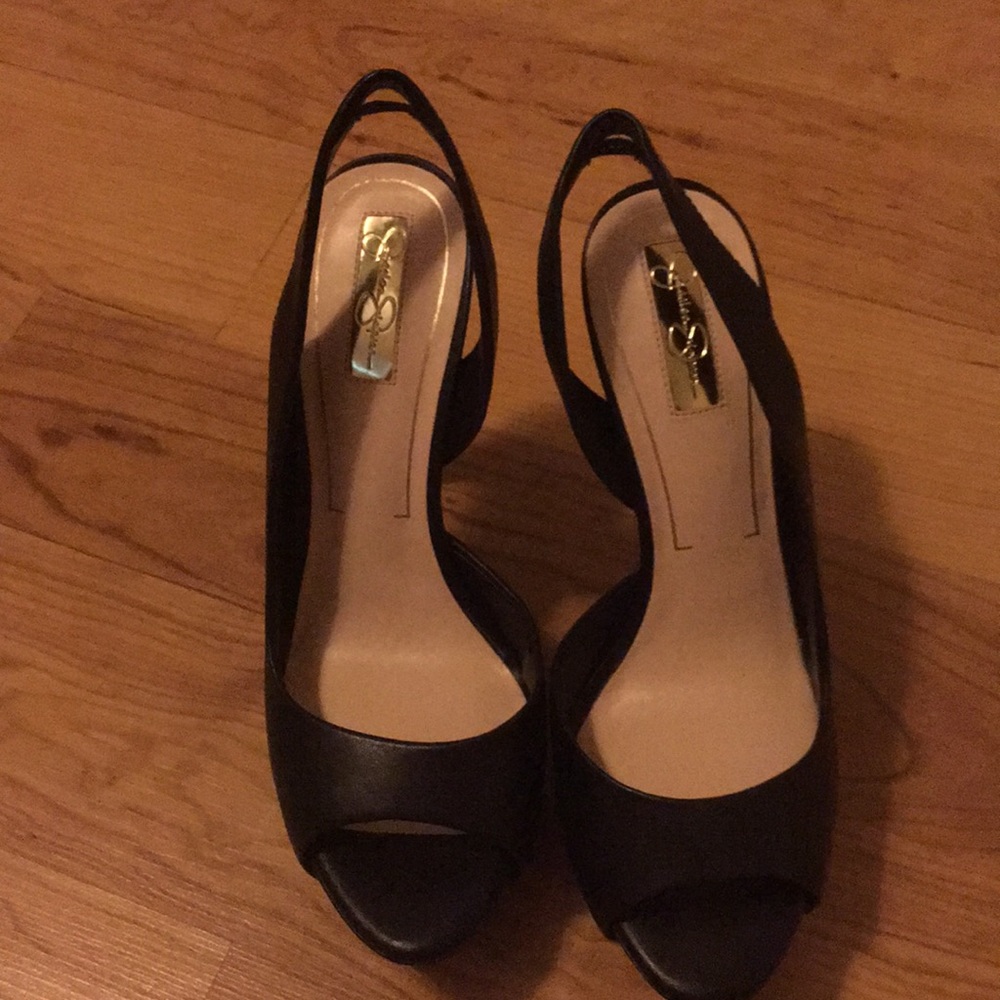 Jessica Simpson size 6.5 open toed heels